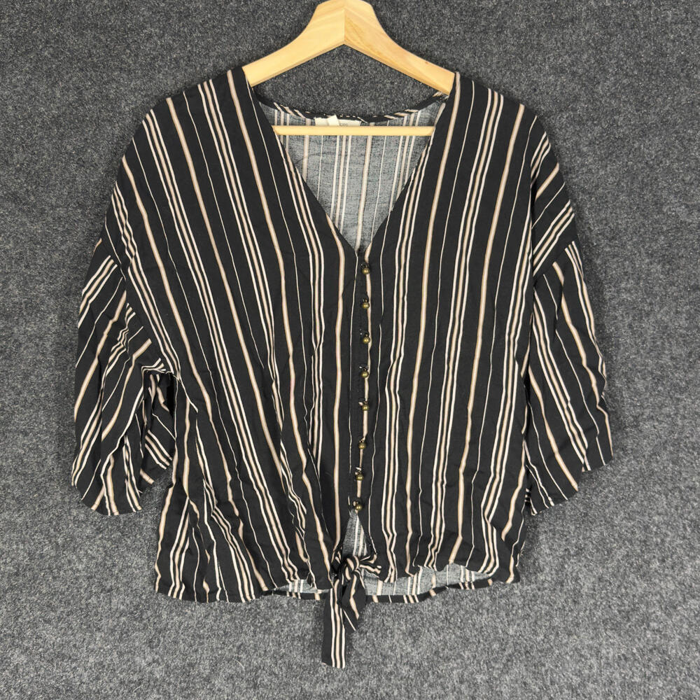 Maurices Button Up Top Women L Large Black Striped V-Neck 3/4 Sleeve Rayon